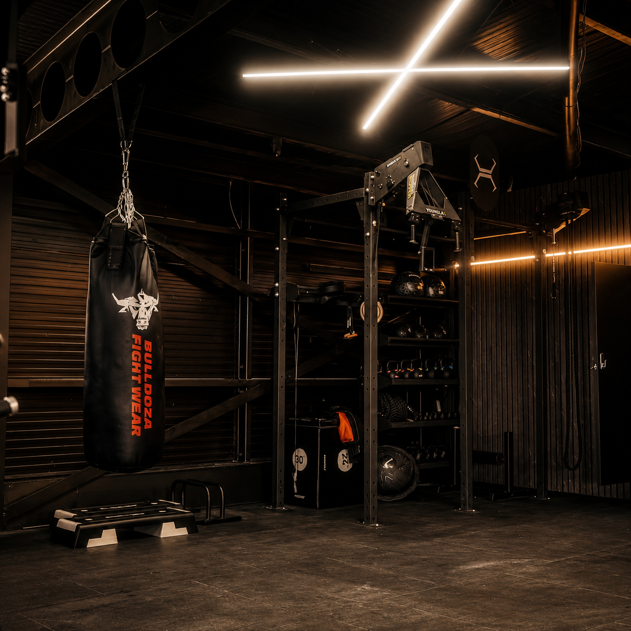 Chosen Gym, Hayes