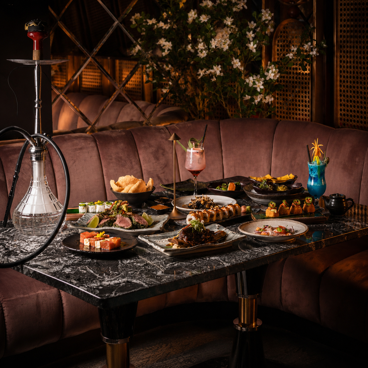 Syon Lounge, Isleworth